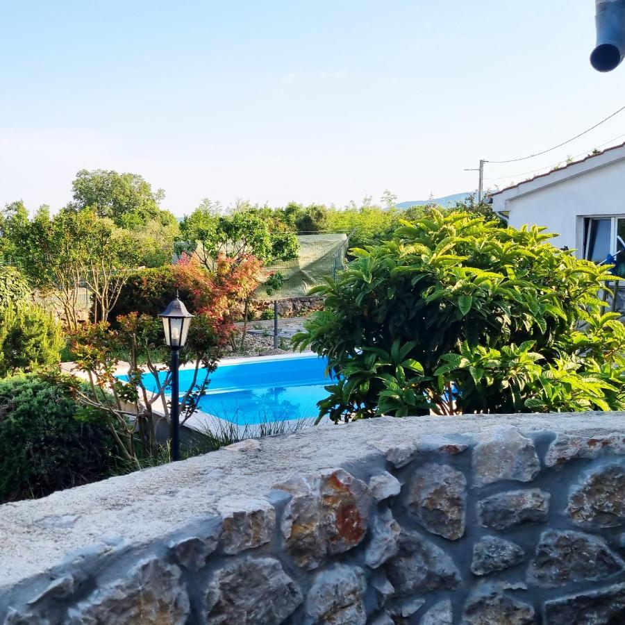 Villa Rossi Brzac Bagian luar foto