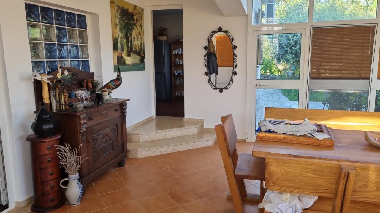 Villa Rossi Brzac Bagian luar foto