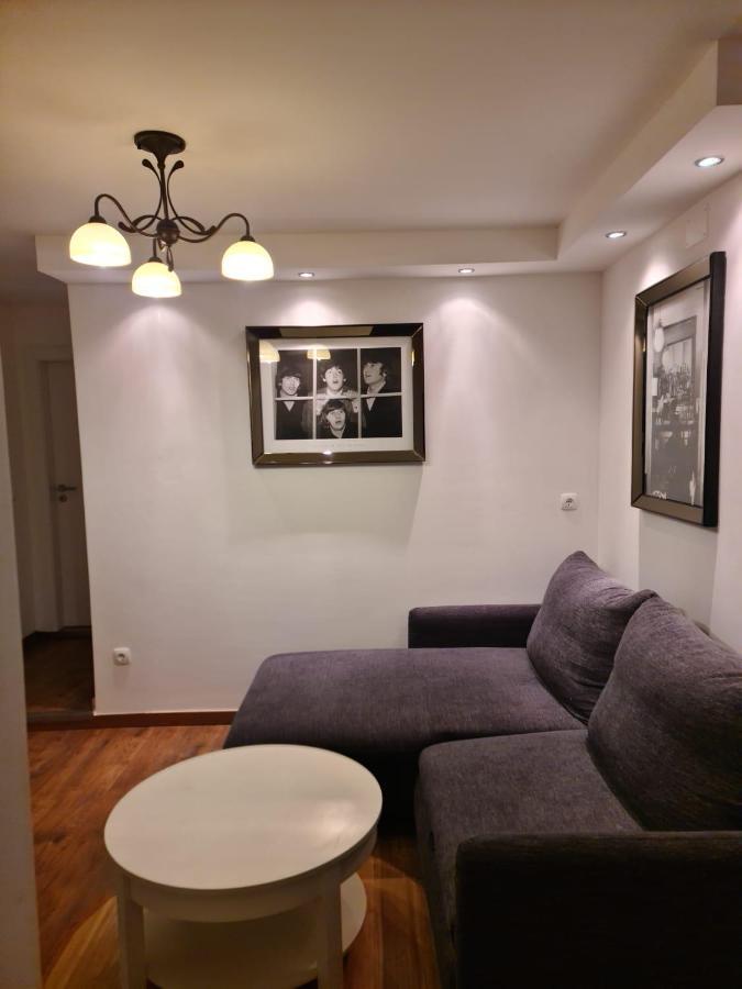 Villa Rossi Brzac Bagian luar foto