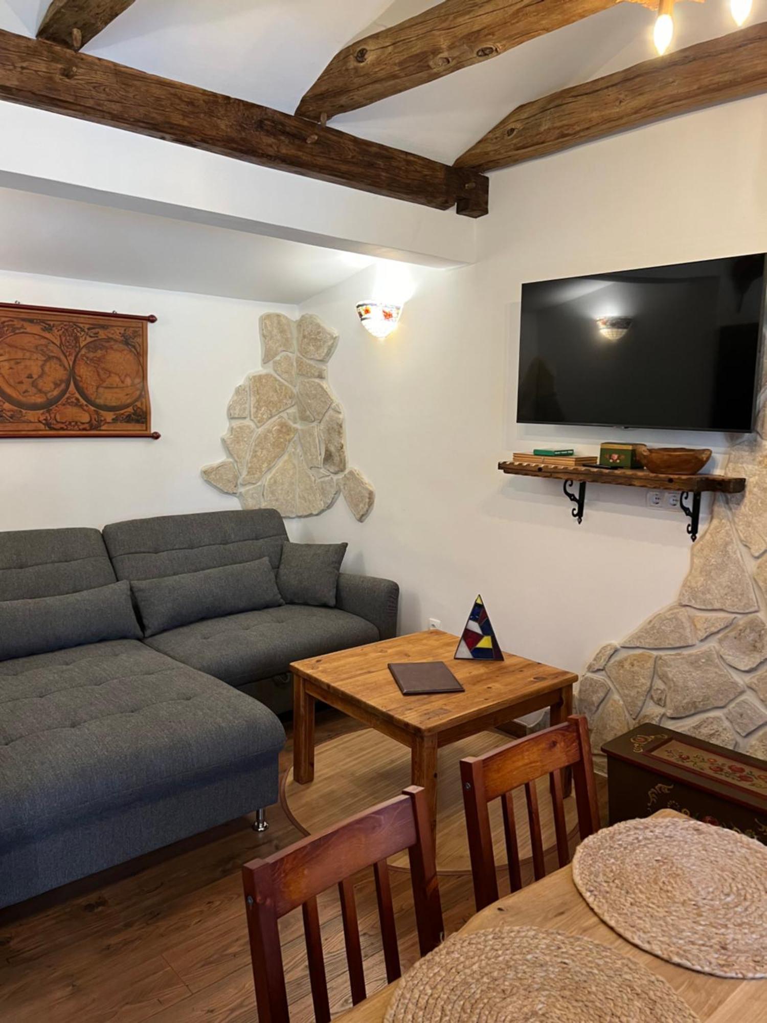 Villa Rossi Brzac Bagian luar foto